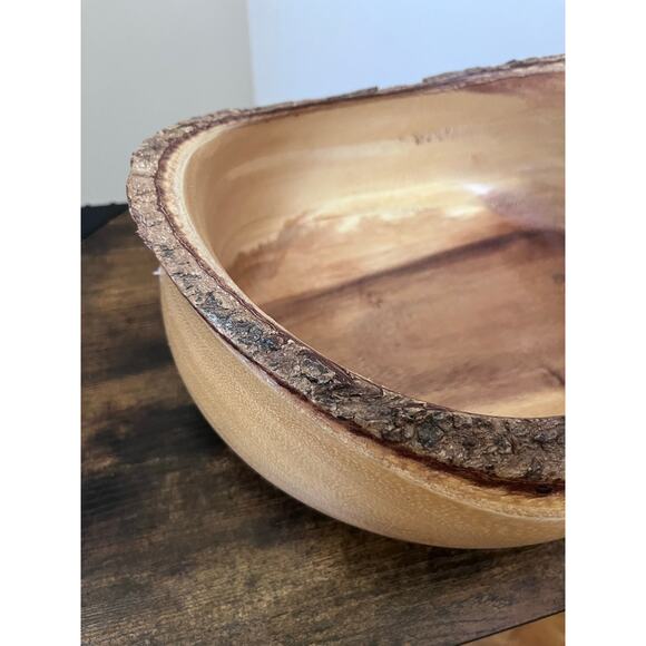 Lipper International 1094 Acacia Rustic Tulip Serving Bowl Size Medium - Picture 2 of 13